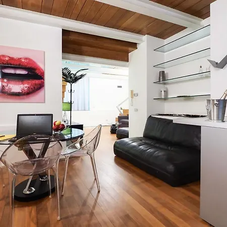 Apartment Charming One Bedroom In Moscova Area Milan