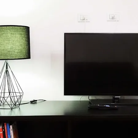 公寓 Charming One Bedroom In Moscova Area